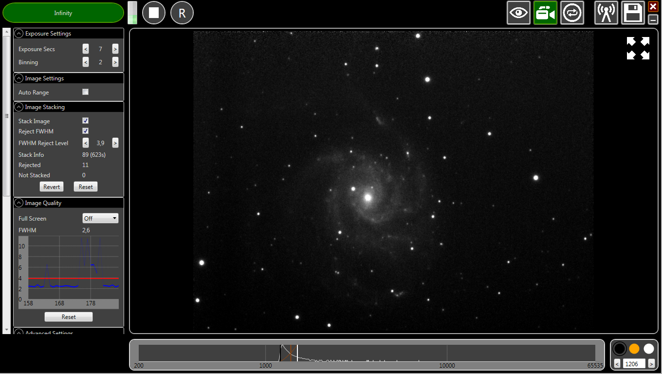 M101 (NGC 5457) la galaxie du moulinet (89 x 7 s)